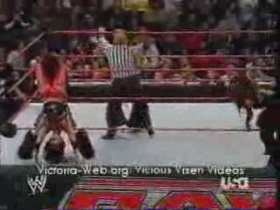 Victoria and Melina vs Mickie James and Candice Michelle