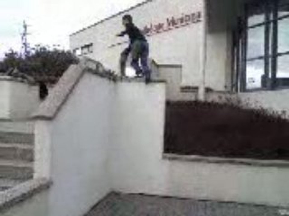 Moi en mode escaladage de mur