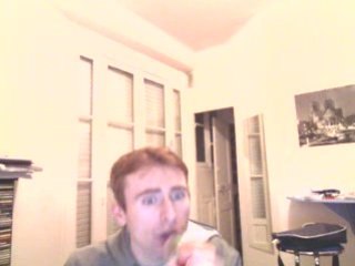 Wiwi égratigne "Ice ice baby"