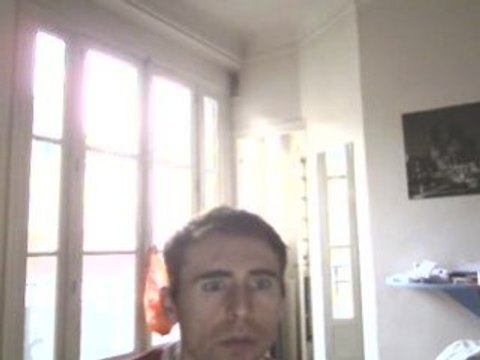 Wiwi égratigne Parlons d'amour d'Herbert Léonard