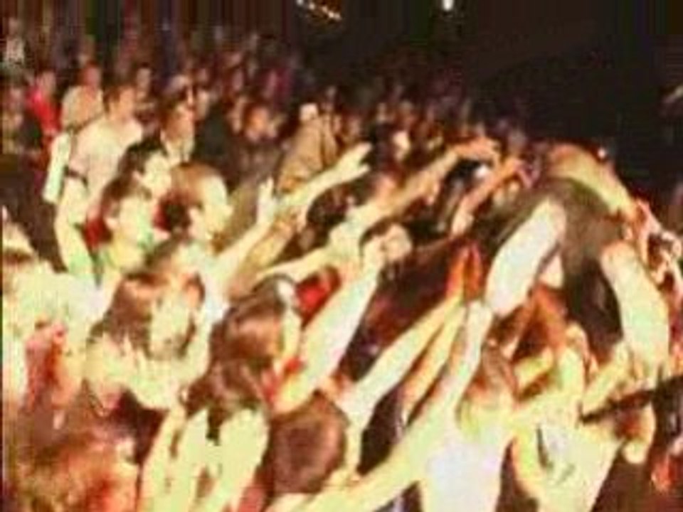 Bad Porn Movie Trax Tour (Live) - Shakaponk