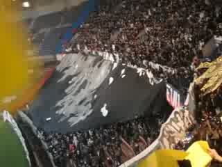 PSG SAINT ETIENNE TIFO CRACKAGE FUMI ATKS AUTEUIL