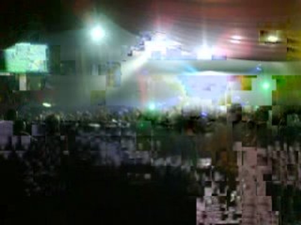 MOV00381