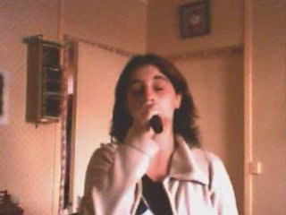 Alex la chanteuse du nord : trop de gens qui t'aime