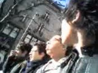 4 pèlerins à limoges chantent Akon pour avoir la honte