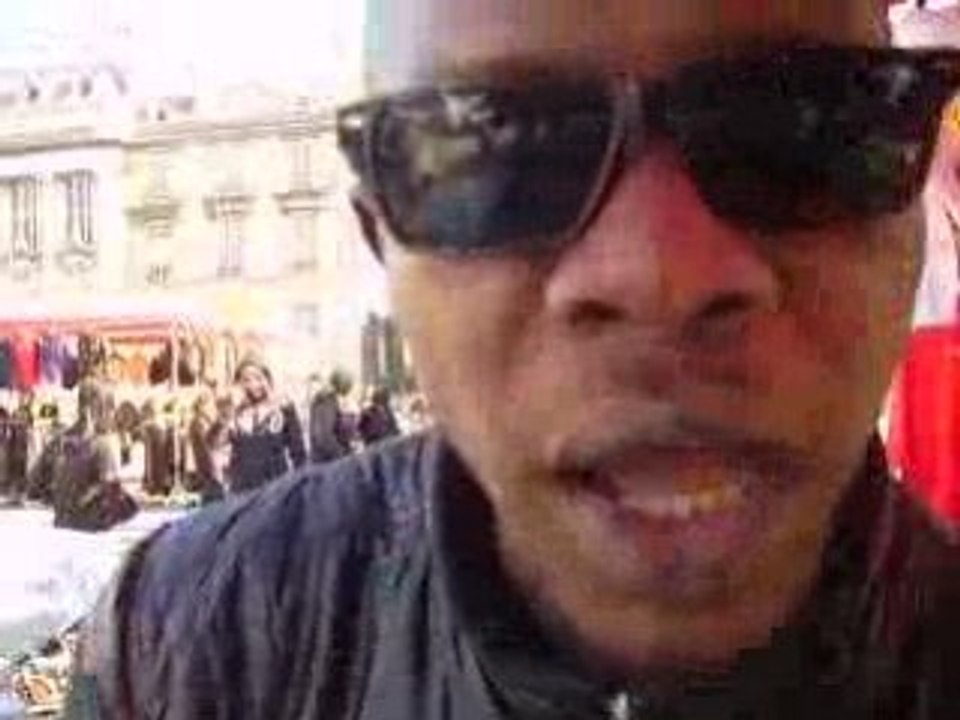 Malik Bledoss Dedicace a Nino Bordeaux(talence) la famille !