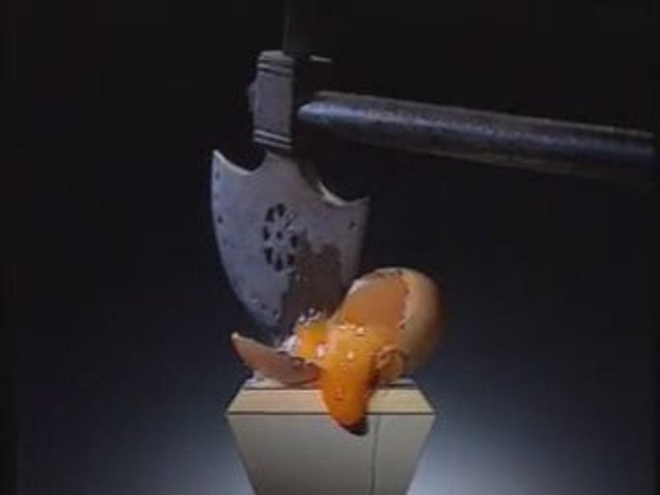 How to break an egg3