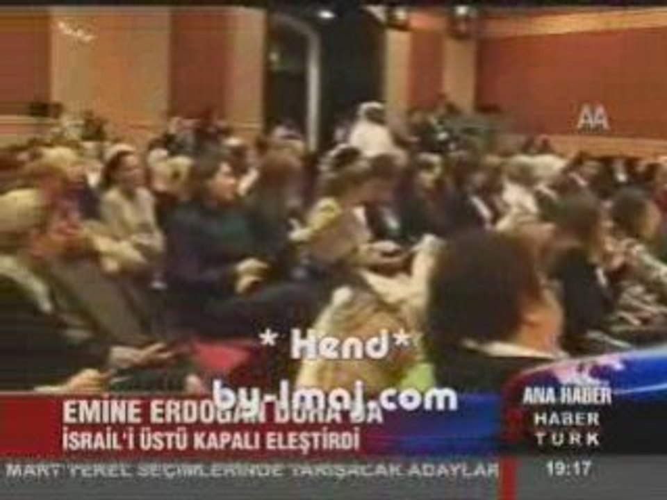 Songül Öden with EMINE Erdogan in Qatar