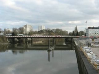 Nantes : tramway pont