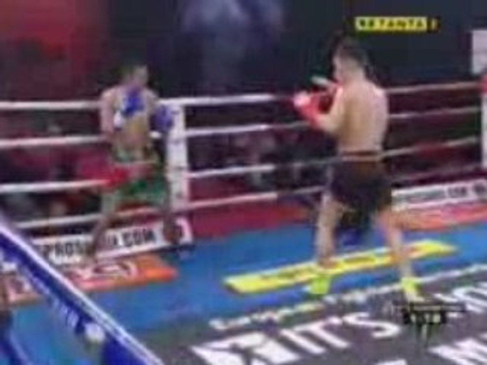 Hassan El Hamzaoui vs Mustafa Bensimed It's Showtime 2009