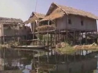 Mianmar uma país budista e exótico governado por tiranos