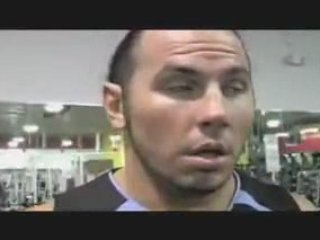 WWE Jeff Hardy Lifts 500 Pounds !