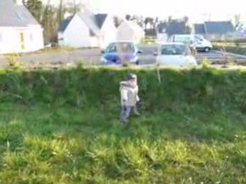 Aodren dans le jardin 2