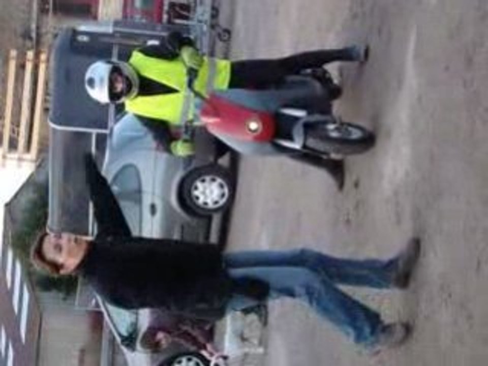 Laure & Son Scooter