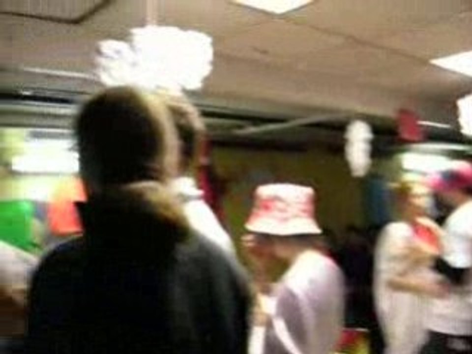 Compil journee du lundi - campagne BDE de CPE Lyon 2009