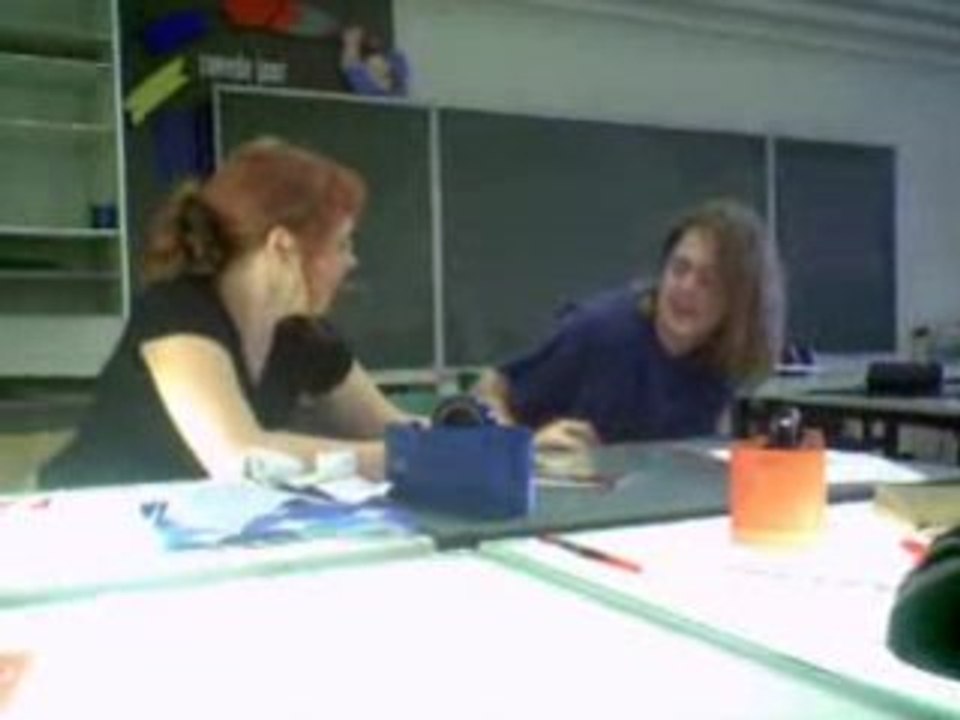 Didi en Lobke aant vechten