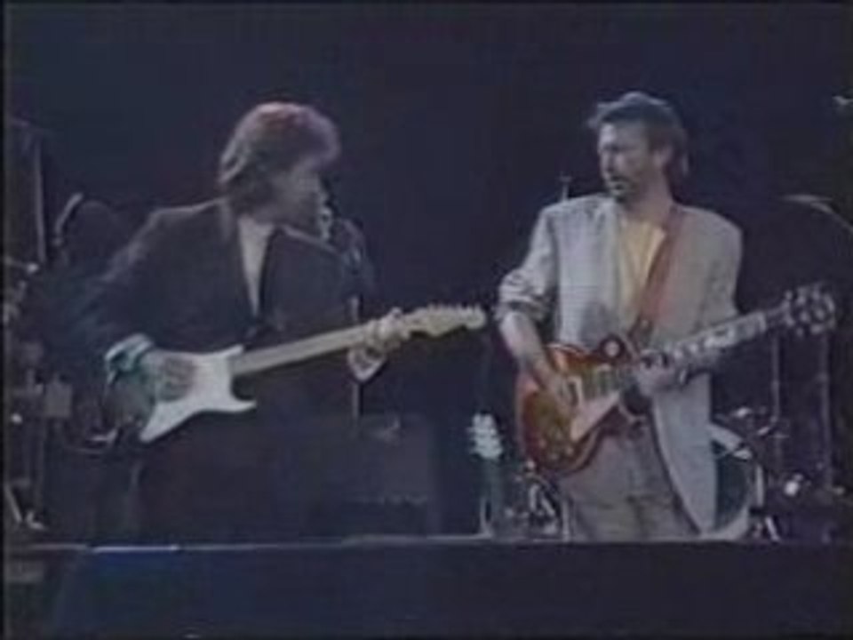 George Harrison Ft. -  While My Guitar Gently Weeps (Live)