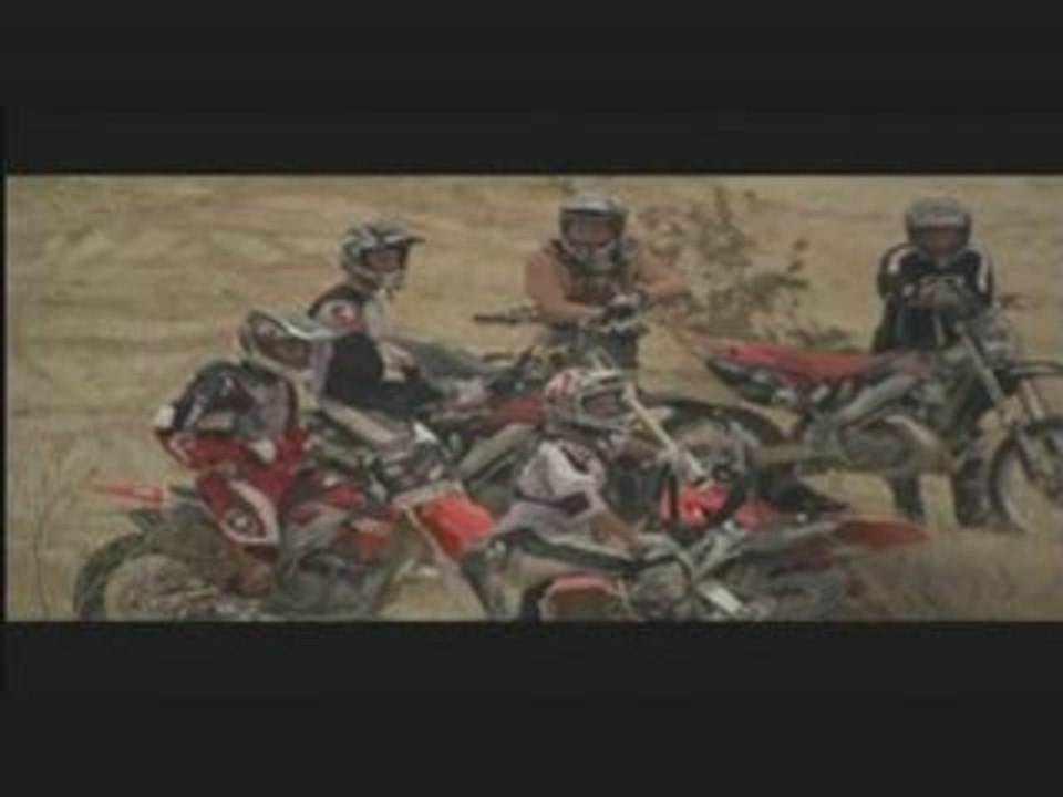 MX RIOT- duel in the desert