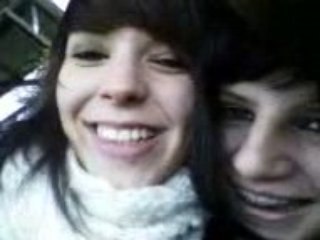 J'ai peut-être une Angine (8) By Leiko & Aurélia.