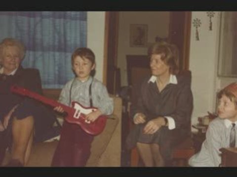 Across The Universe The Beatles cover by Andrew Snowden