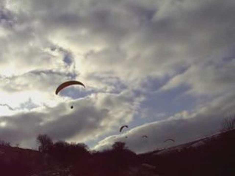 Parapente Amigny