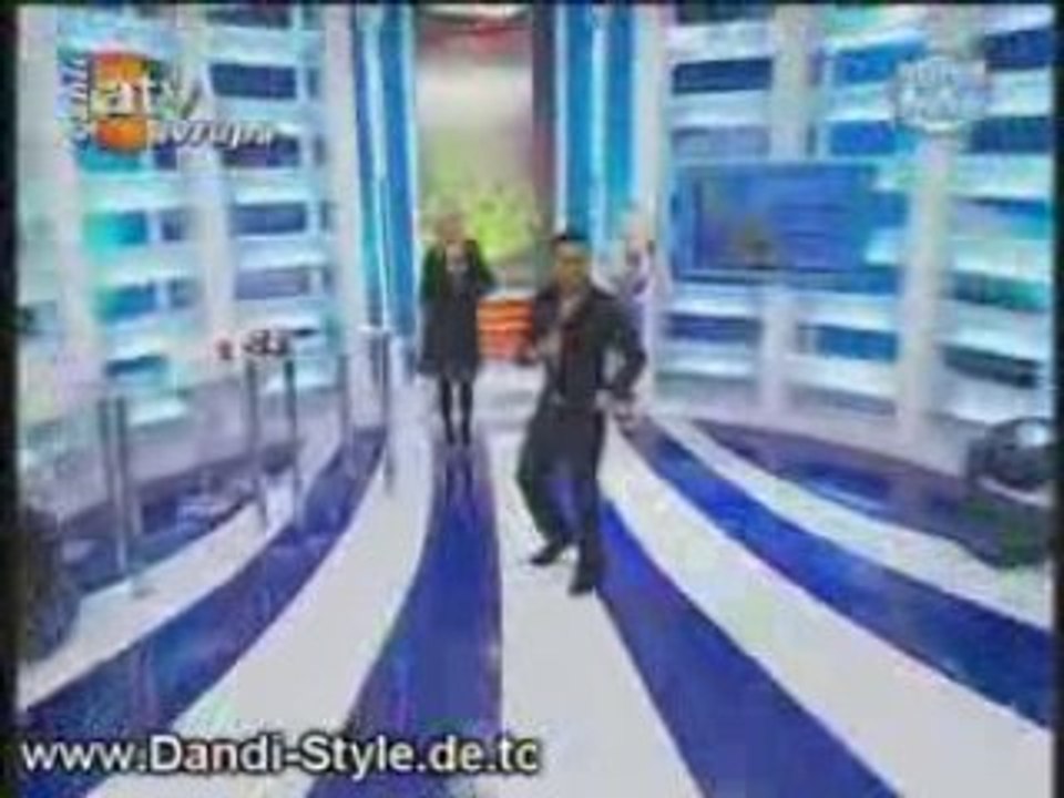 Ozan bir Gecelik ask Mavi seker