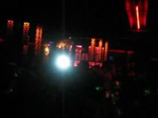 [14.02.09] Bain de foule pour Quentin M. au Mad (Suisse)