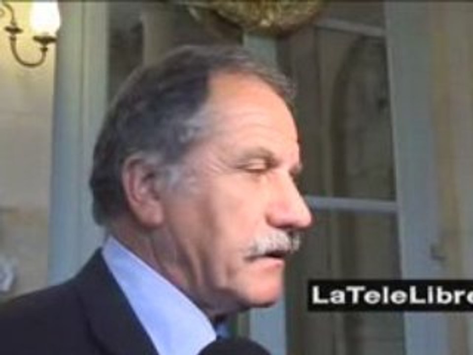 503 DOIT-ON RENDRE SA CARTE BLEUE A CECILIA ? ITW MAMERE