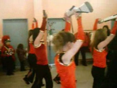 la Gauloise d'Hem Drum & Bugle Corps et colorguards reelax