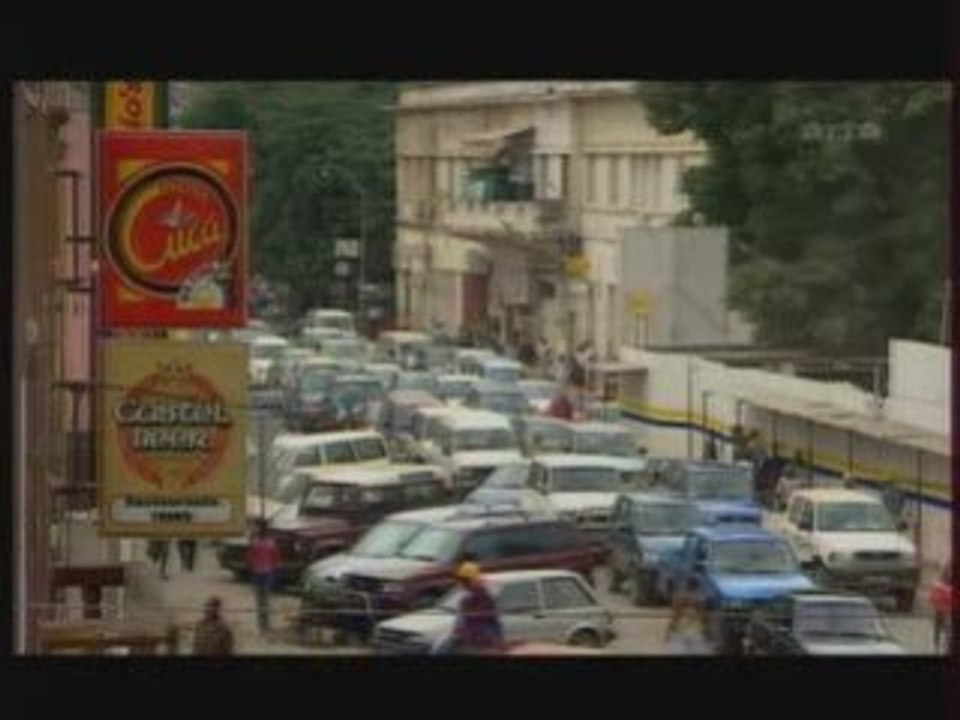 Angola, Le Pétrole Et La Misère - 2/4