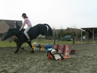 marine et aline a cheval