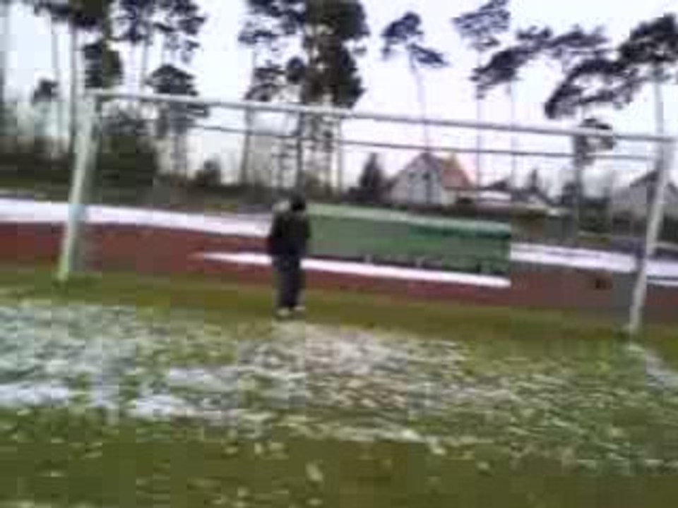 video 1 foot