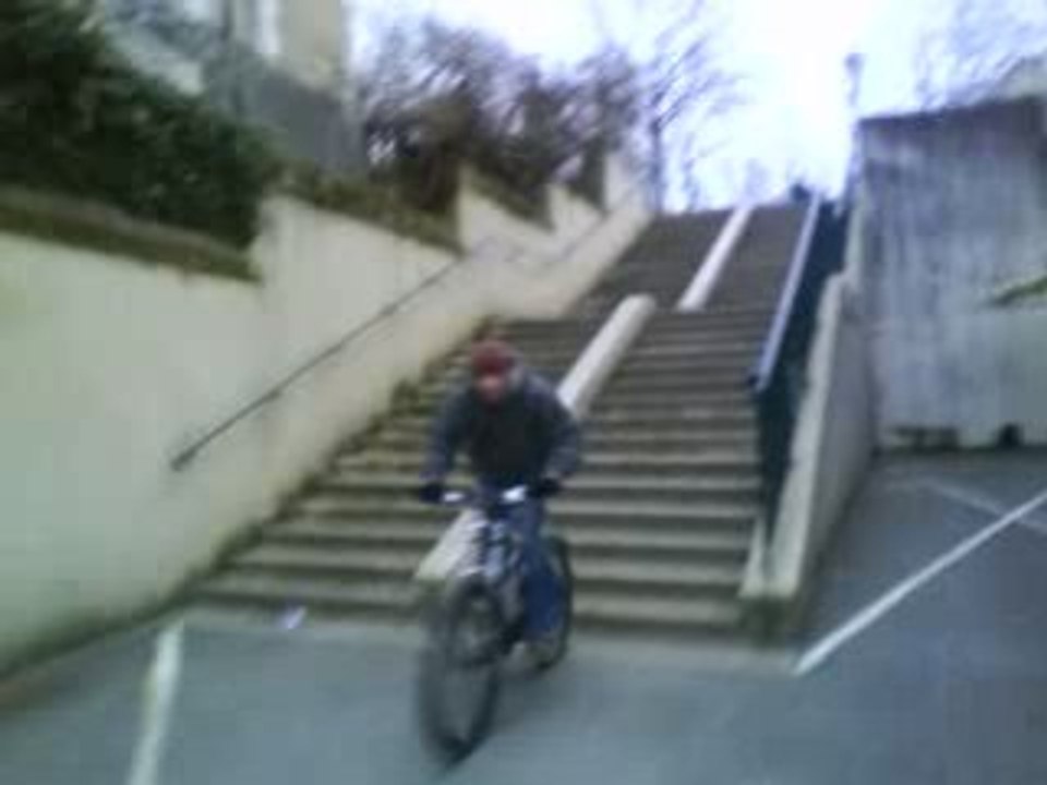 vélo escalier