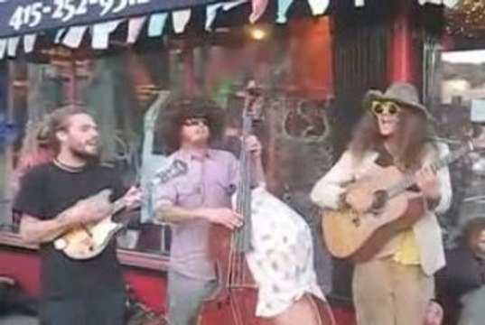 Busking on Haight Ashbury 2008 Style