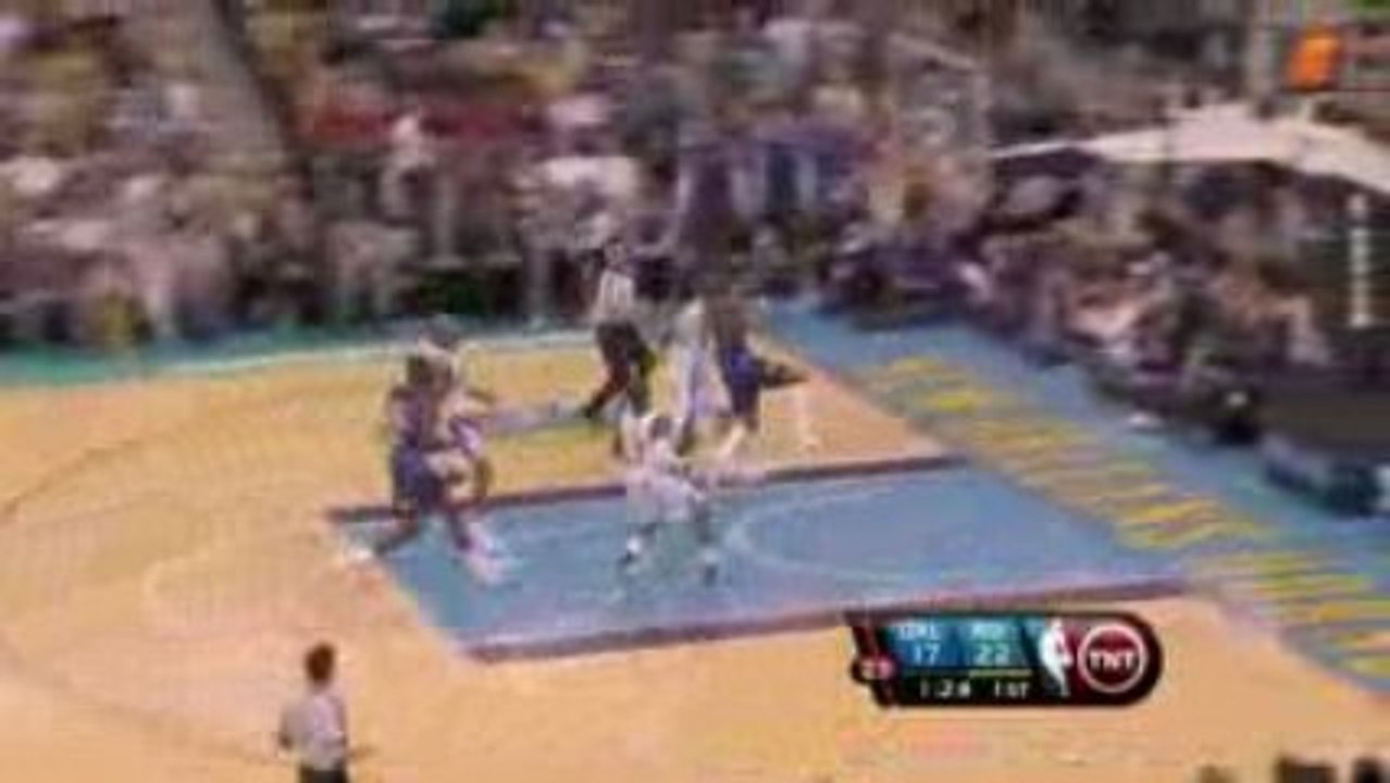 NBA Jason Kidd steals the ball...Jason Terry lays it in for