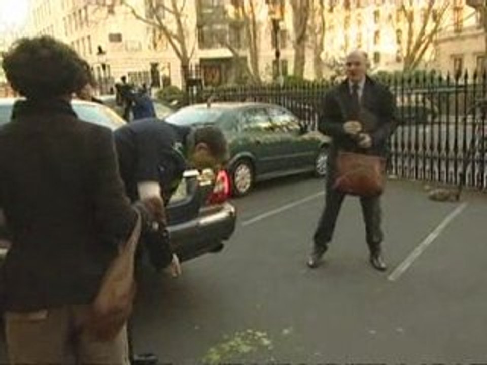 Protestor throws custard at Lord Mandelson