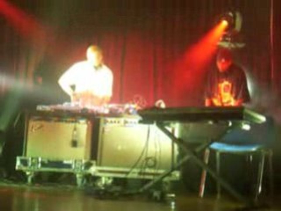 DJ GONE CRAZY DJ D KAL