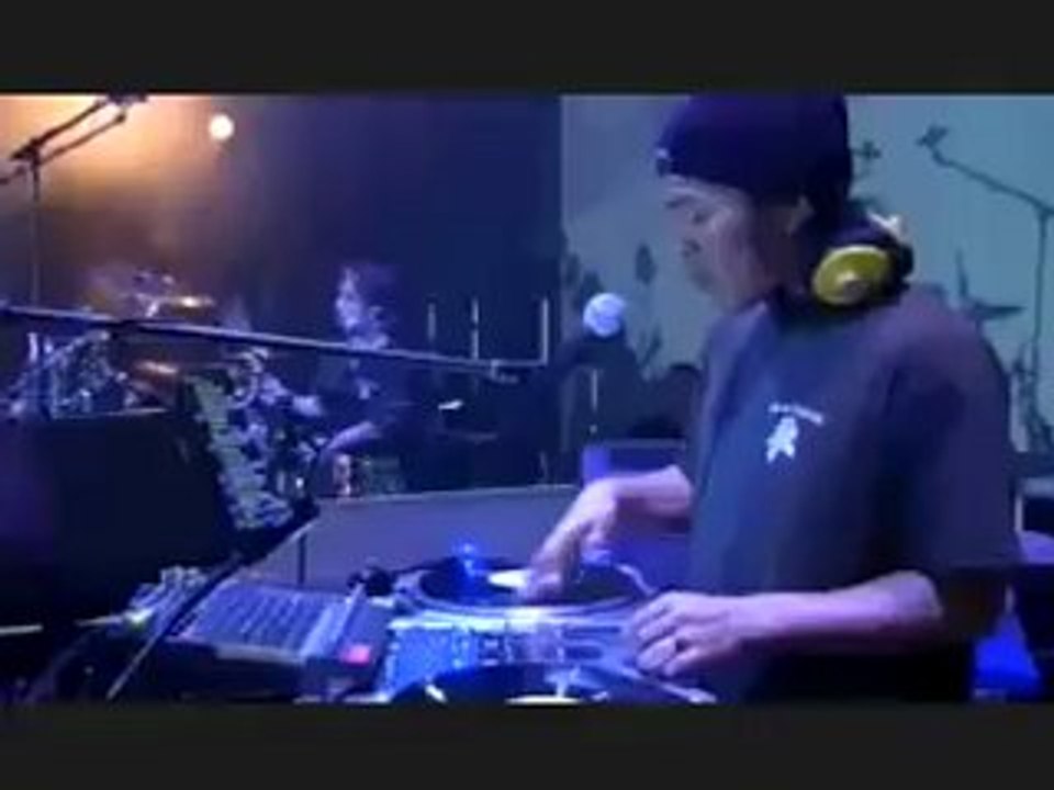 Crush the Window (Live)