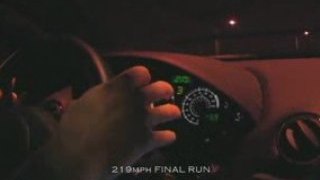 Lamborghini run 300km/h