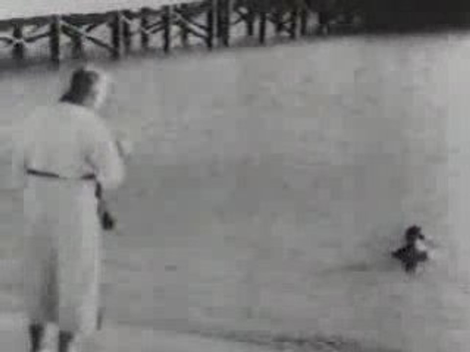 FARKLI VİDEOLARINDAN BIRI - ATATÜRK