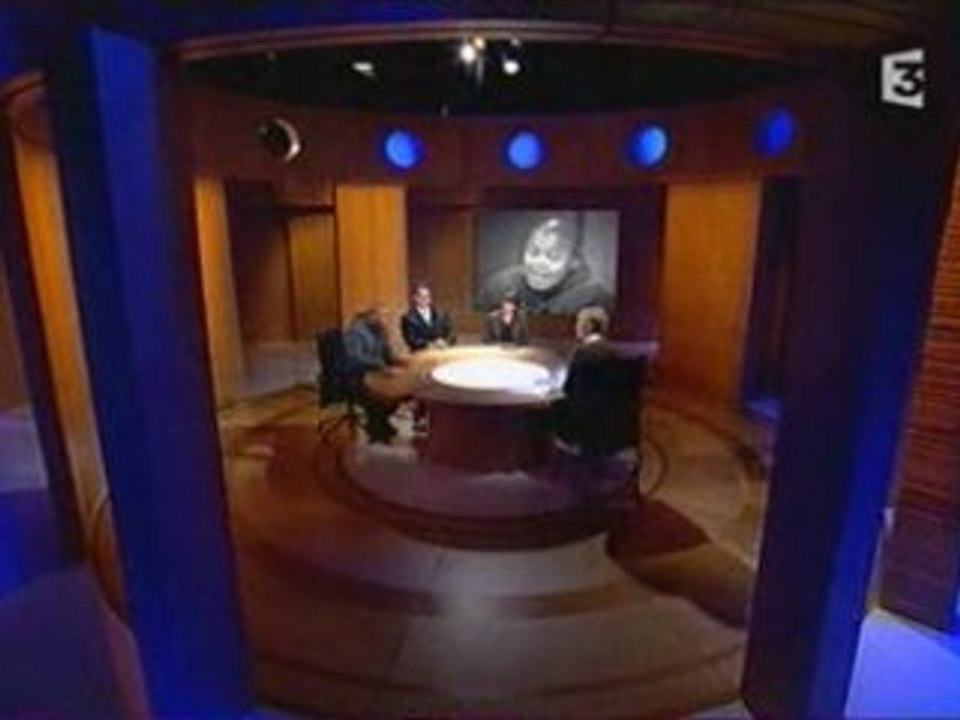 Pieces à conviction - Anatomie d'une cité de non droit 5.7