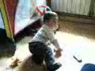 Ness et ses premier pas tt seul