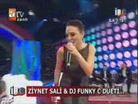 Düet- Ziynet Sali Feat Dj Funky C. Hop Hop( YepYeni)