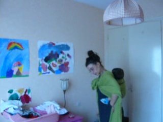 croix enveloppée 4 dos echarpe stretch