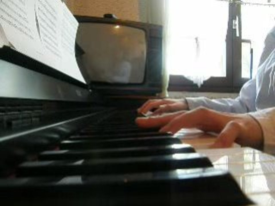 Cassis de Gazette intro  piano