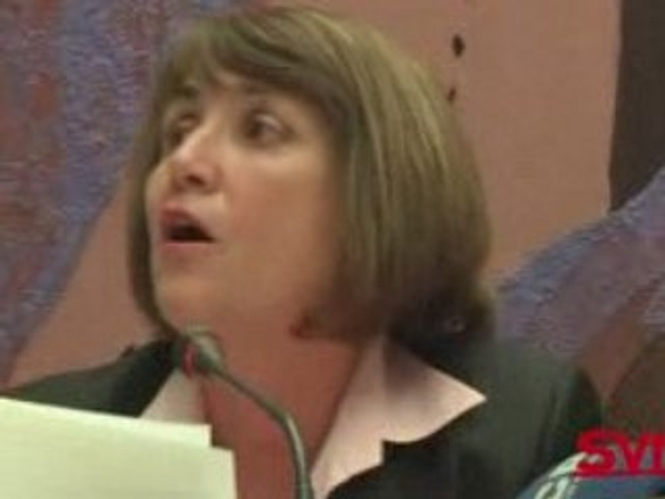 Hadopi : La ministre défend son projet (10/12)