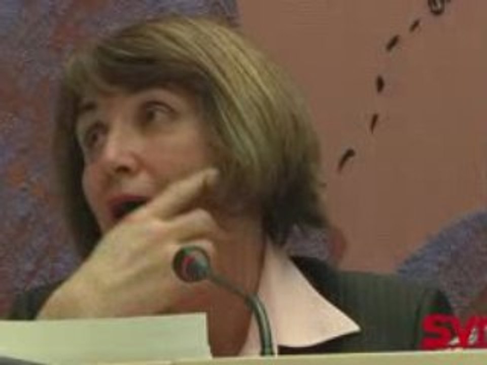 Hadopi : La ministre défend son projet (11/12)