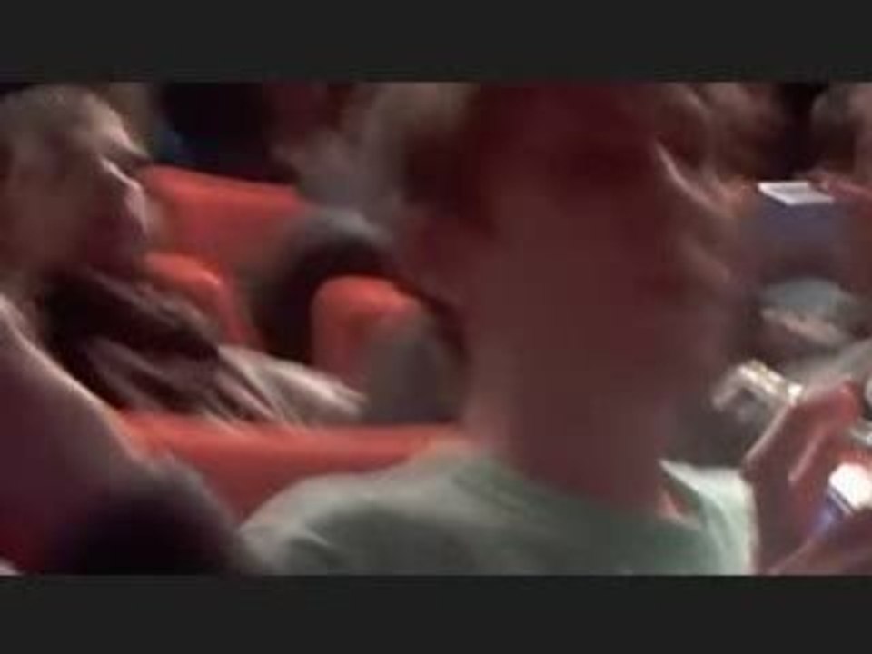 Moi qui m'fait repérer Par L.Drucker et Elie Semoun lol