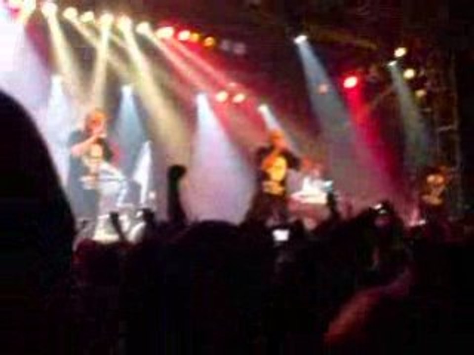 Medine a L'Elysée Montmartre