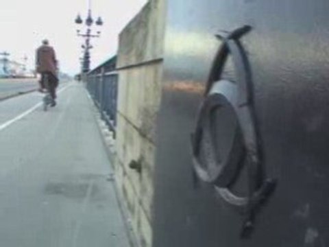 Village départ de Bordeaux jour 1 - raid 4L Trophy